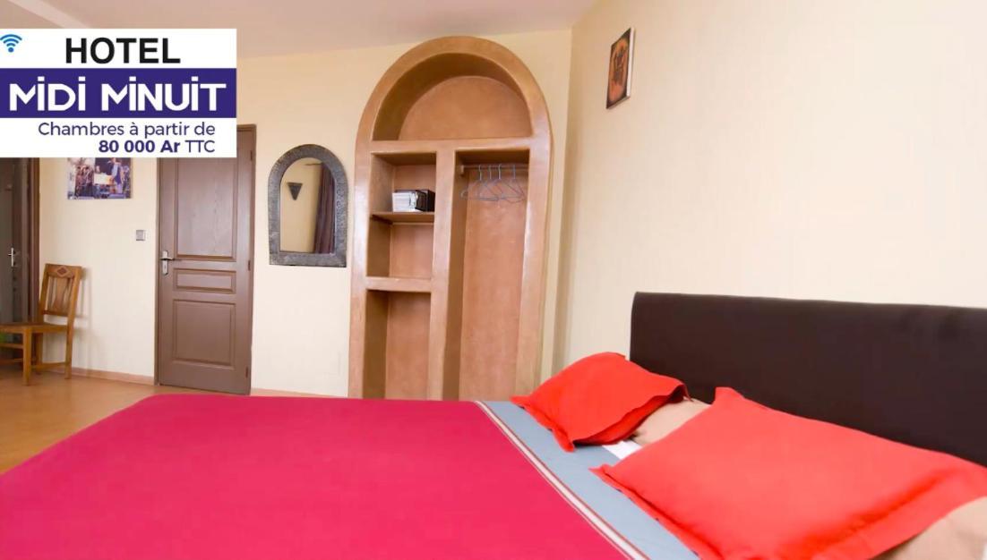 Midi Minuit Hotel Antananarivo Bagian luar foto